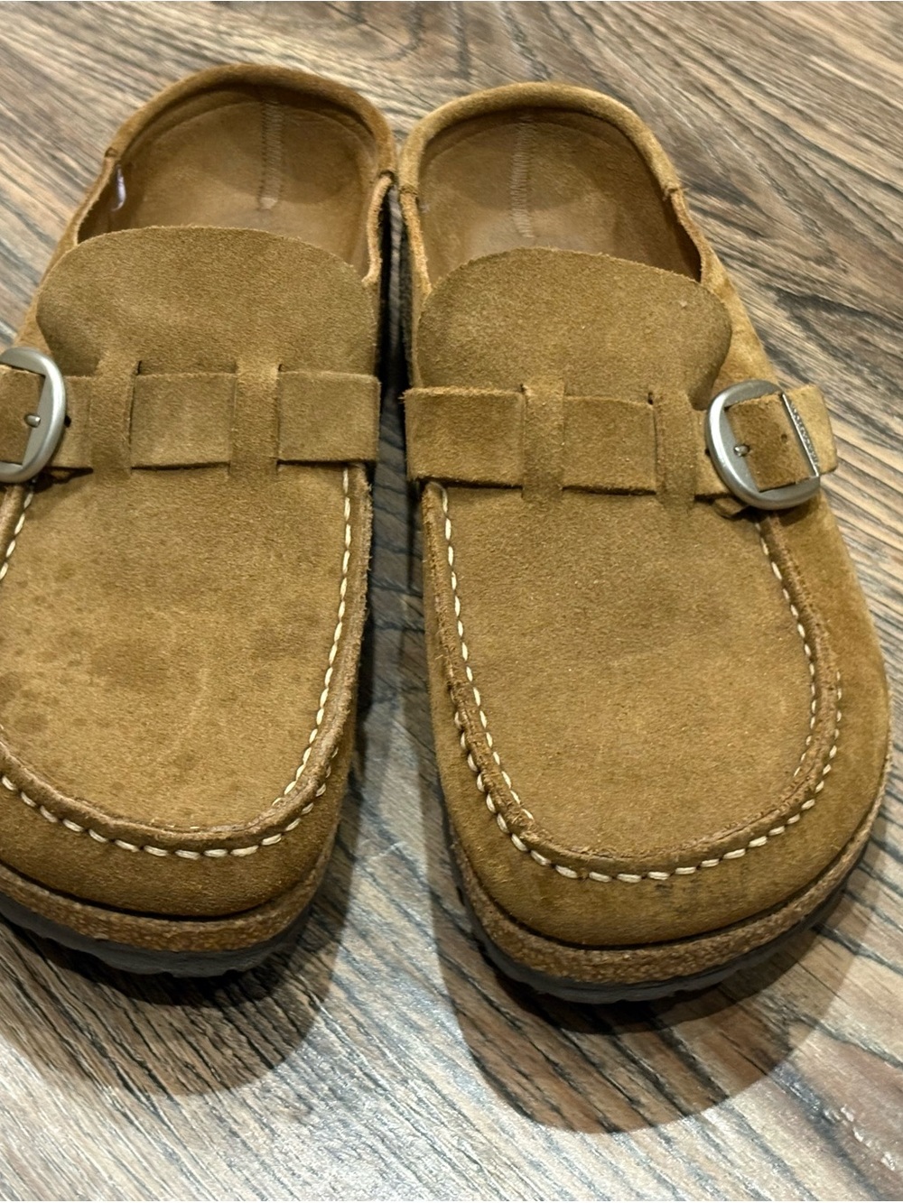 Women’s Suede Slip-On Birkenstock’s in Tan